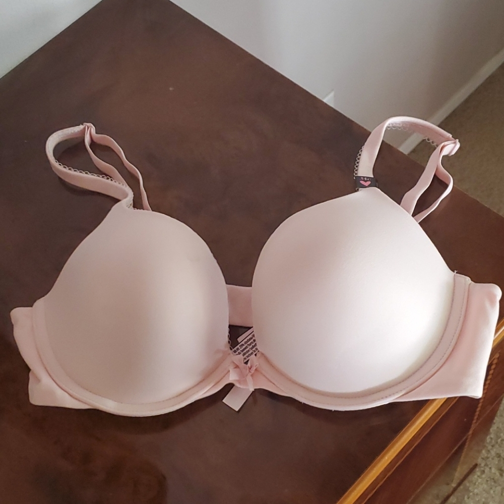 Victoria Secret Push Up Bra